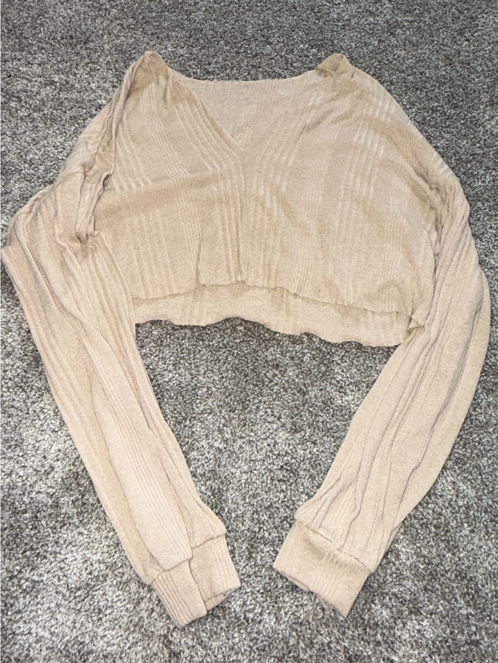 Cropped Ribbed V-Neck Long Sleeve Top - Beige